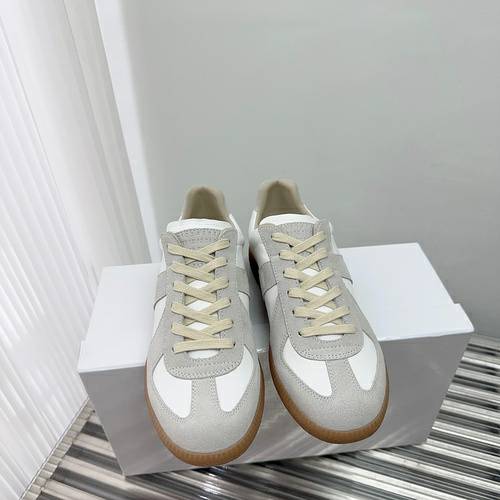 Picture of Maison Margiela Shoes Women _SKUfw143259735fw